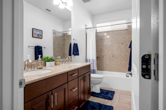 4084 David Loop, El Dorado Hills, CA 95762