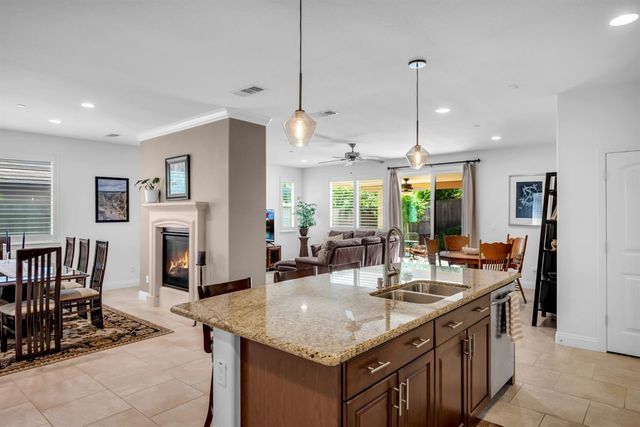 4084 David Loop, El Dorado Hills, CA 95762