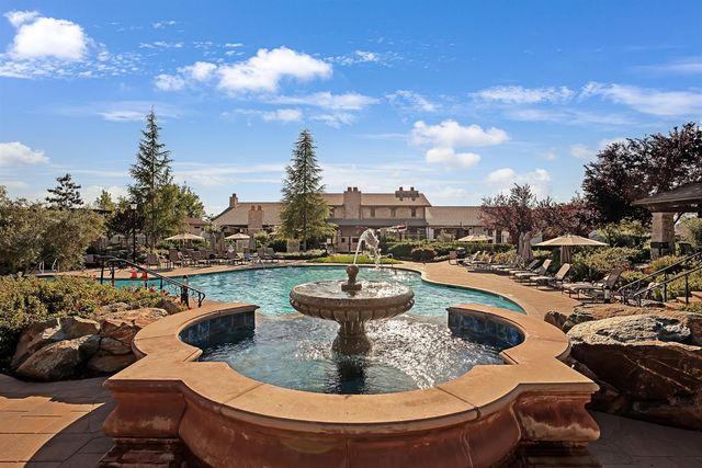 4084 David Loop, El Dorado Hills, CA 95762