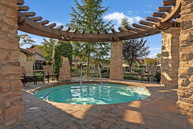 4084 David Loop, El Dorado Hills, CA 95762