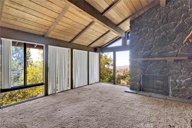 1333 Finger, Lake Arrowhead, CA 92352