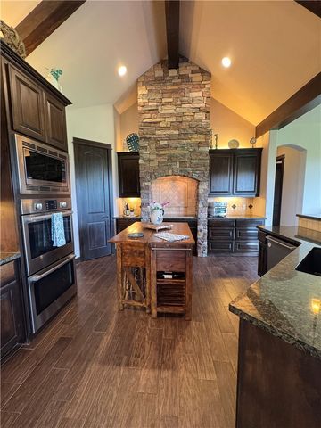 9621 Scarborough Drive, Iola, TX 77861