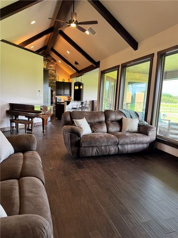 9621 Scarborough Drive, Iola, TX 77861