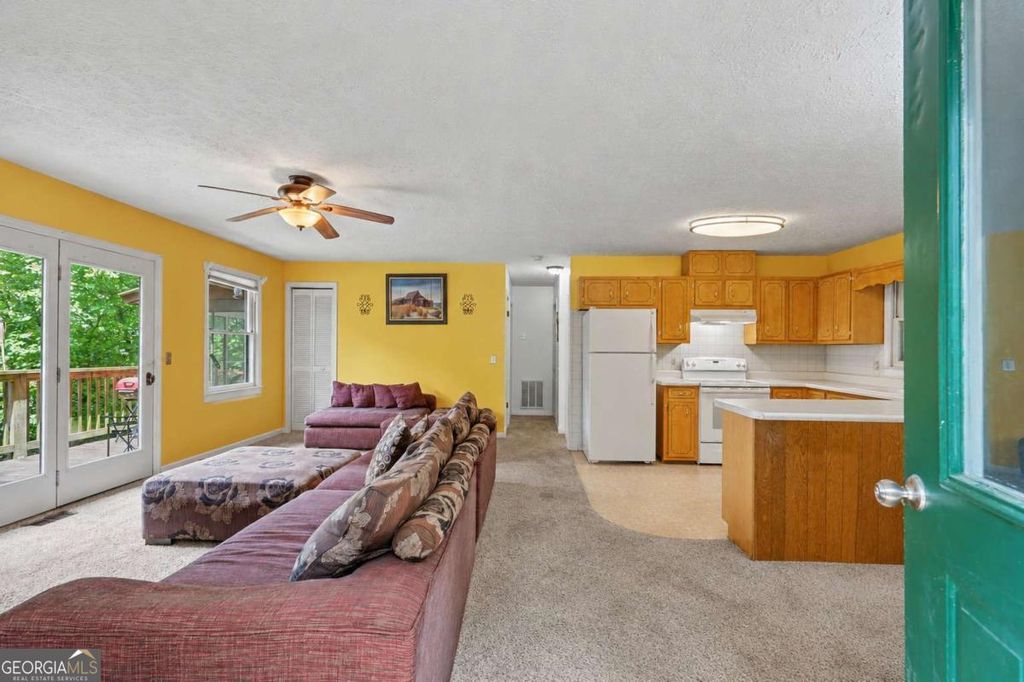 574 Bachelors Button Drive, Clayton, GA 30525 — photo 4