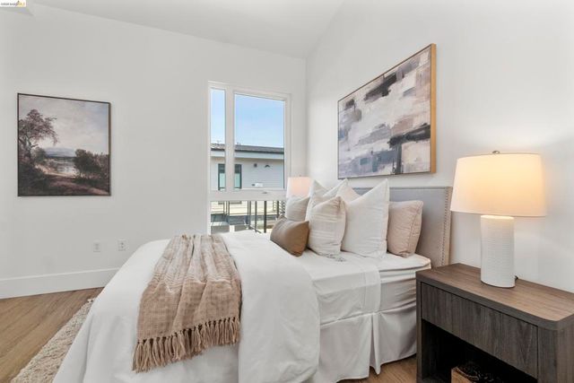 1545 1545 32nd Street 309, Oakland, CA 94608