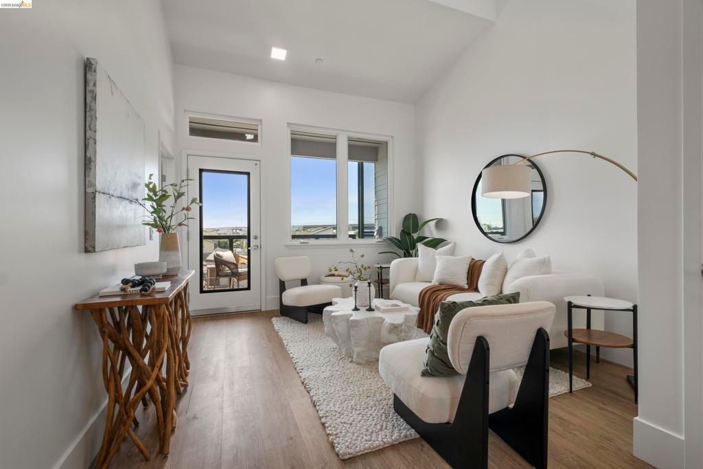 Image 12 of property listing at 1545 1545 32nd Street 309, Oakland, CA 94608