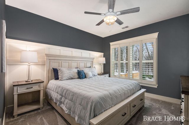 578 Stonehenge Drive SW, Grandville, MI 49418