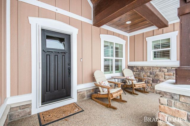 578 Stonehenge Drive SW, Grandville, MI 49418