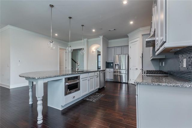 601 Longleaf Way, Canton, GA 30114