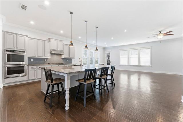 601 Longleaf Way, Canton, GA 30114