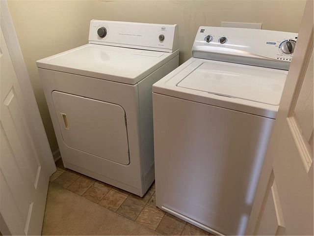 1277 Houndslake Drive, Marietta, GA 30008