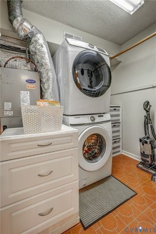 9410 Laurel Grove Rd, Mechanicsville, VA 23116