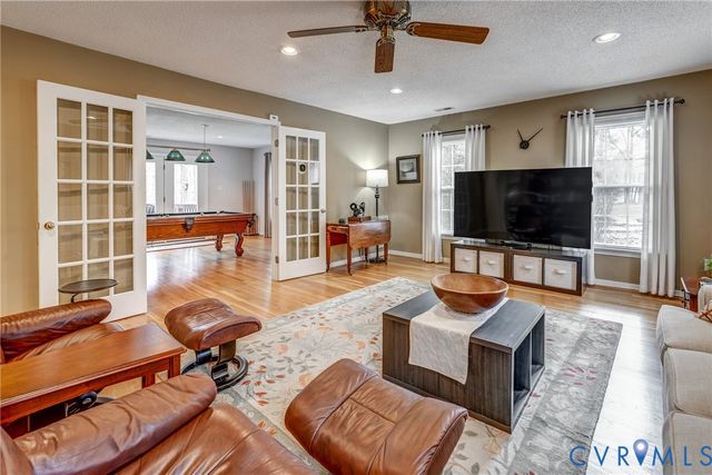 9410 Laurel Grove Rd, Mechanicsville, VA 23116