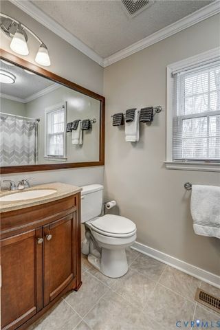 9410 Laurel Grove Rd, Mechanicsville, VA 23116