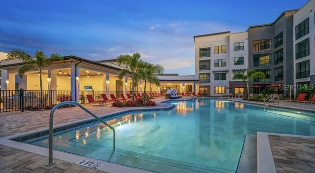 8925 77TH TERRACE E B6-D, Lakewood Ranch, FL 34202