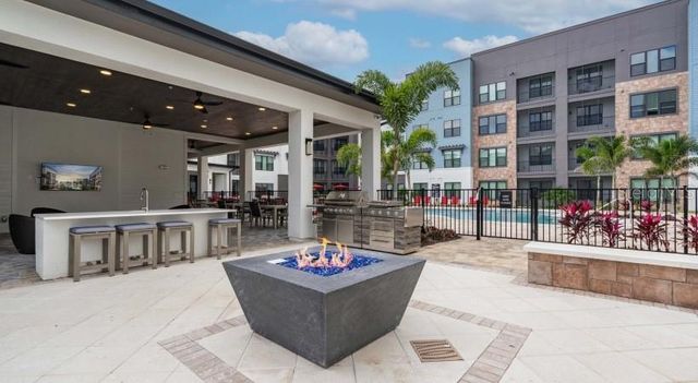 8925 77TH TERRACE E B6-D, Lakewood Ranch, FL 34202