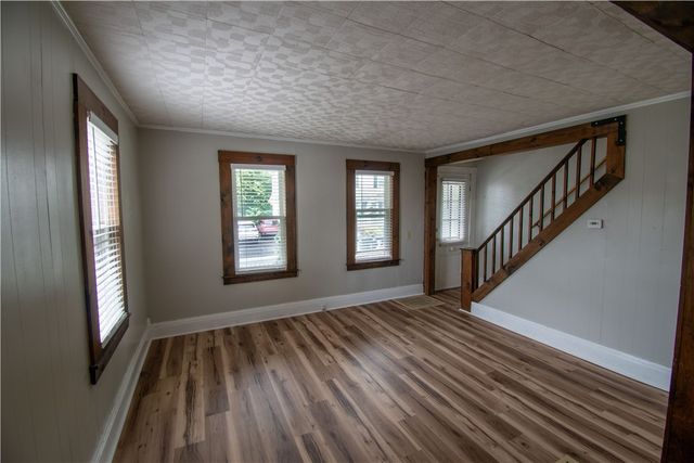 88 West Street, Geneva City, NY 14456