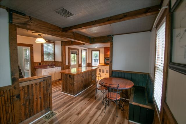 88 West Street, Geneva City, NY 14456