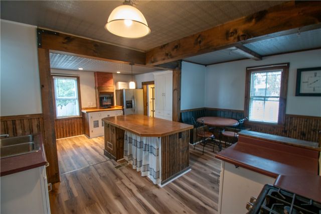 88 West Street, Geneva City, NY 14456