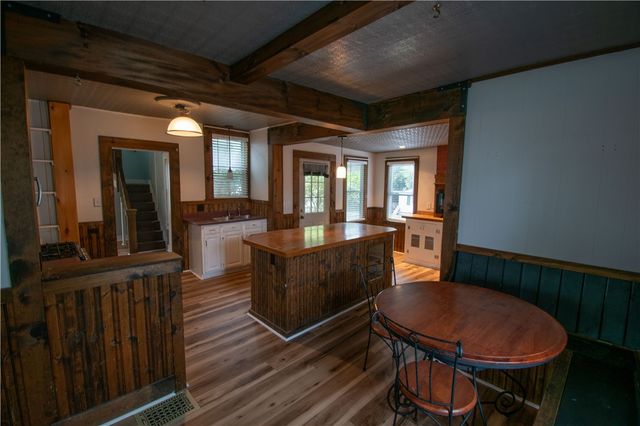 88 West Street, Geneva City, NY 14456