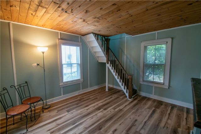 88 West Street, Geneva City, NY 14456