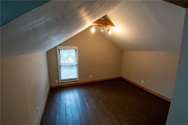 88 West Street, Geneva City, NY 14456