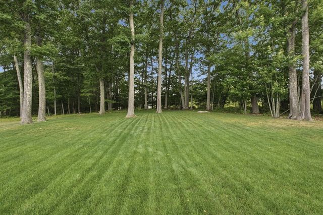 26 Timber Crest Drive, Medway, MA 02053