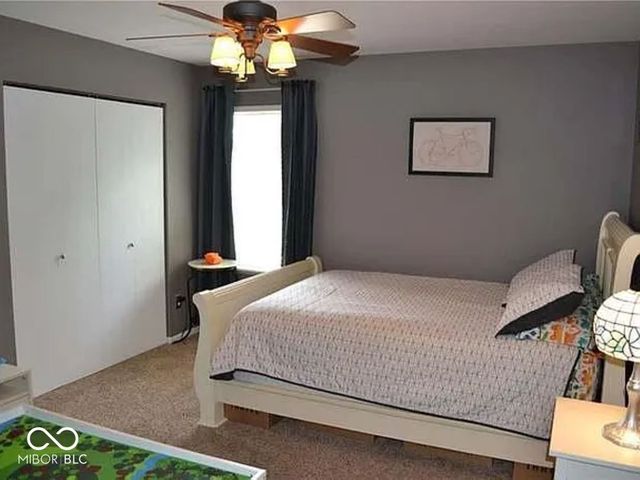 12906 Pleasant View Lane, Fishers, IN 46038