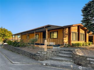 2500 S 370th Street #208, Federal Way, WA 98003