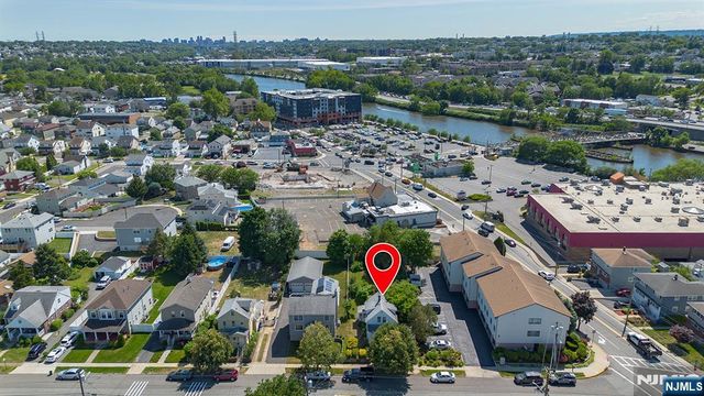 112 Page Avenue, Lyndhurst, NJ 07071