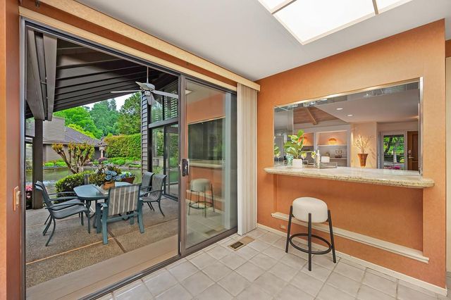 7650 Pineridge Ln, Fair Oaks, CA 95628