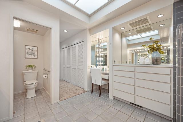 7650 Pineridge Ln, Fair Oaks, CA 95628