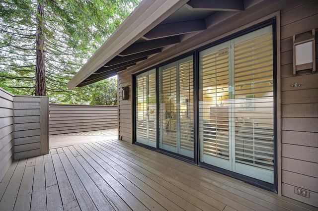 7650 Pineridge Ln, Fair Oaks, CA 95628