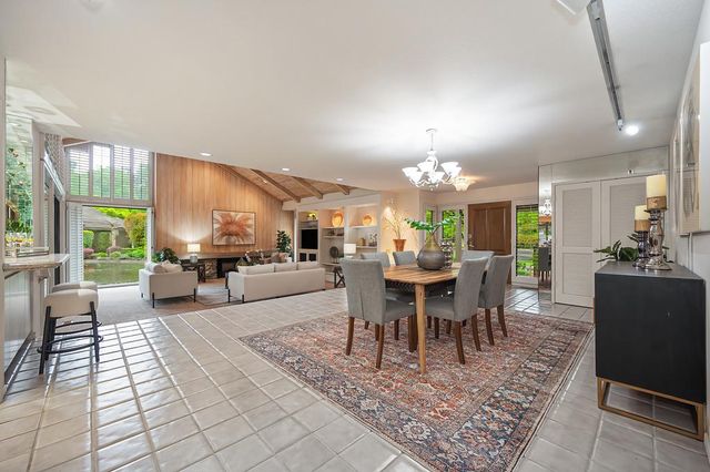 7650 Pineridge Ln, Fair Oaks, CA 95628