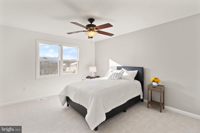 1950 RAINBOW CT, Woodbridge, VA 22192