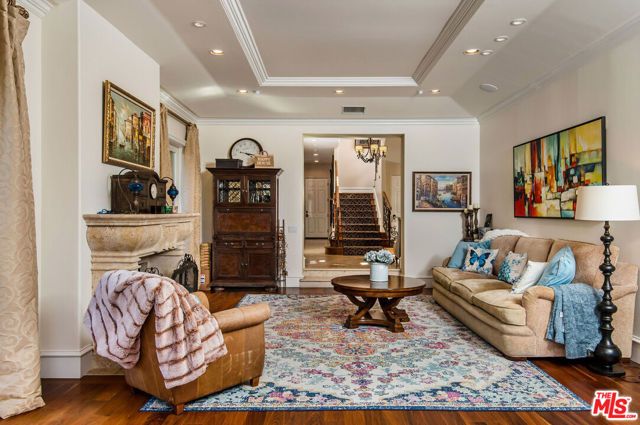 24908 Bella Vista Drive, Calabasas, CA 91302