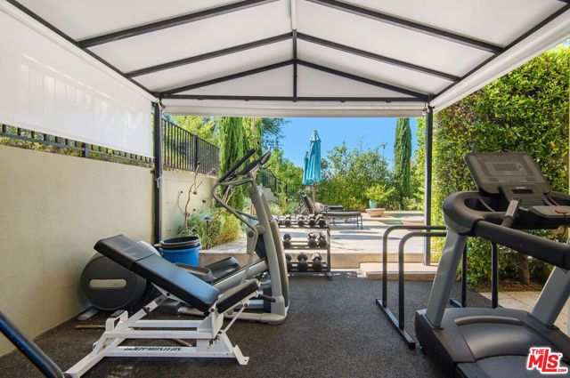 24908 Bella Vista Drive, Calabasas, CA 91302