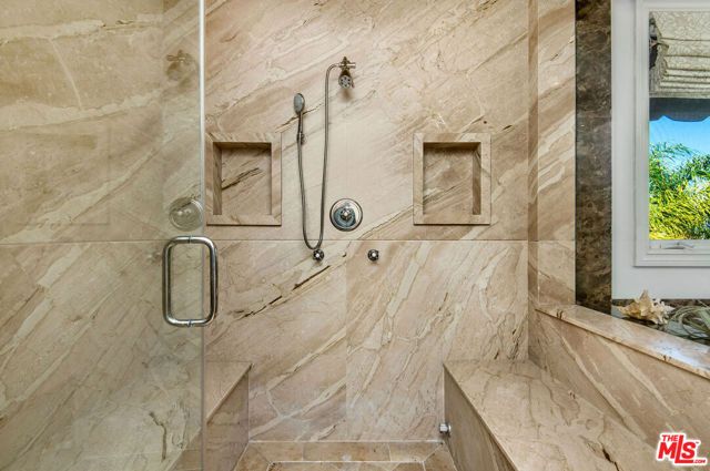 24908 Bella Vista Drive, Calabasas, CA 91302