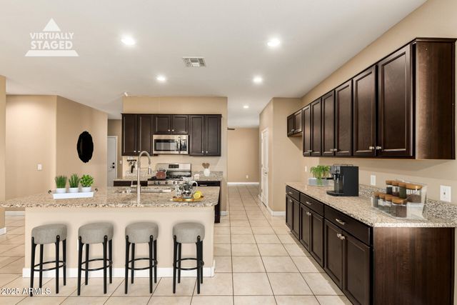 4170 W SOUTH BUTTE Road, San Tan Valley, AZ 85144