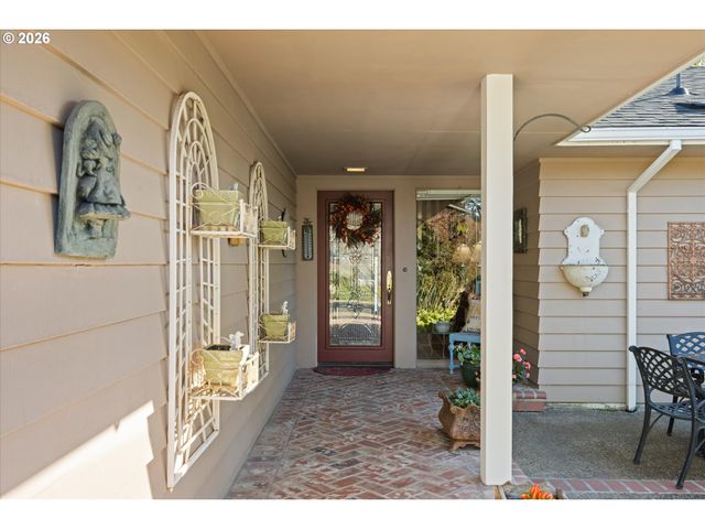 7880 Sw Westmoor Way, Portland, OR 97225