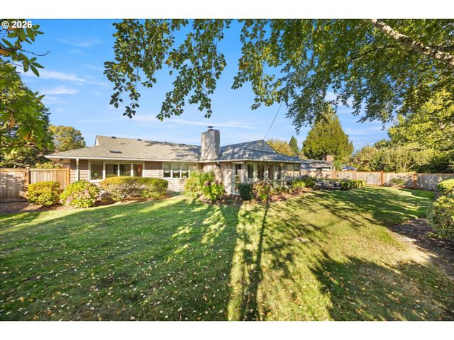 7880 Sw Westmoor Way, Portland, OR 97225