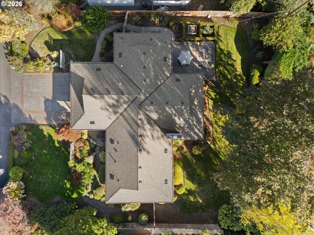 7880 Sw Westmoor Way, Portland, OR 97225