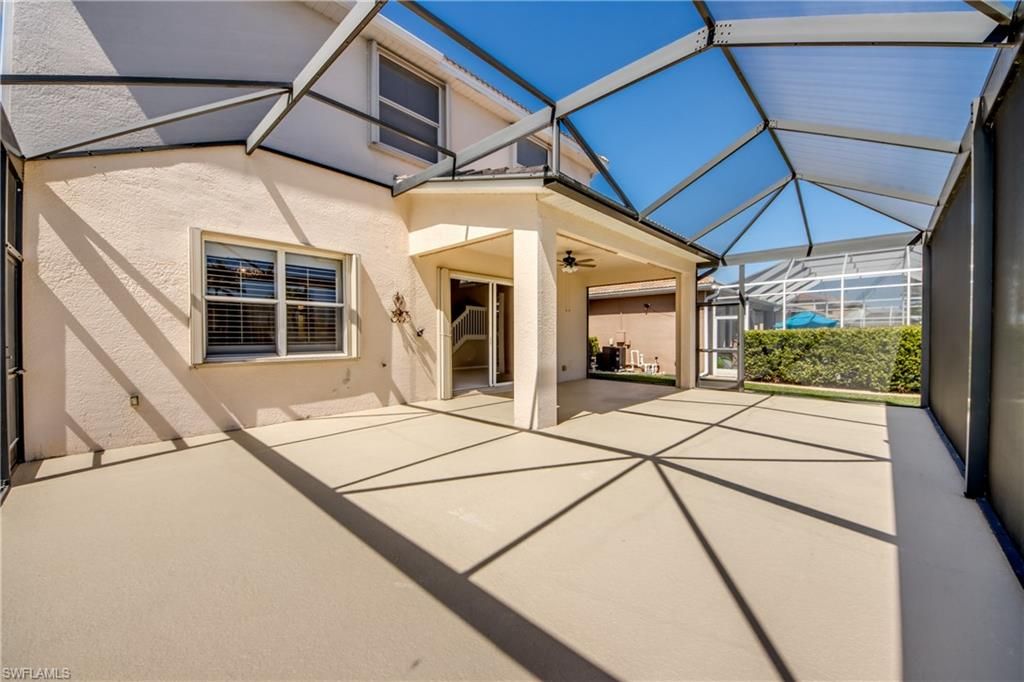 Image 41 of property listing at 2669 Sunset Lake DR, Cape Coral, FL 33909