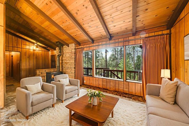 4949 Steelhead Ln, Pollock Pines, CA 95726