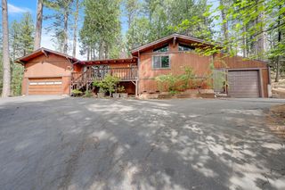 4949 Steelhead Ln, Pollock Pines, CA 95726