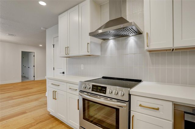 5514 Indigo Street, Houston, TX 77096