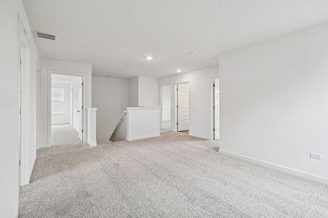 9957 Edgebrook Lane, Huntley, IL 60142