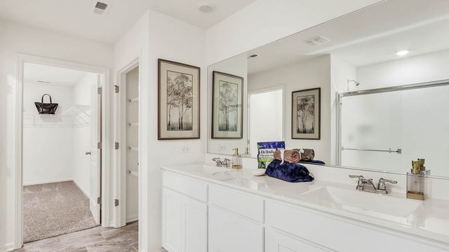 9957 Edgebrook Lane, Huntley, IL 60142