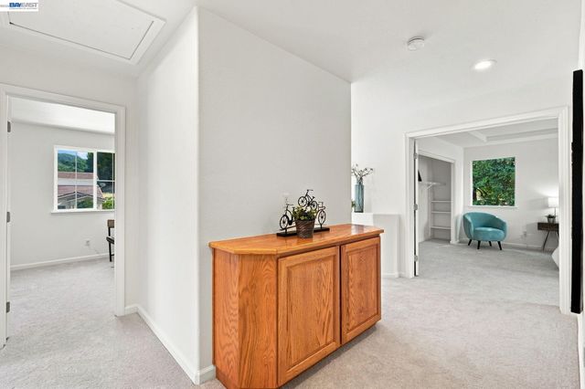 1015 Canyon Oaks Dr, El Sobrante, CA 94803