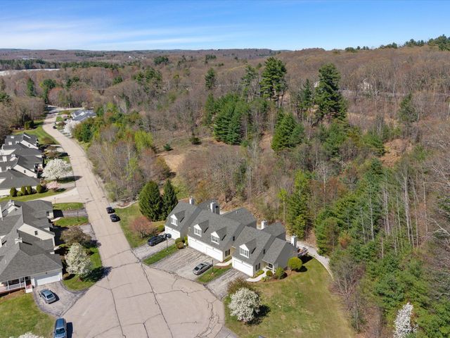 29 Coldspring Dr B, Sutton, MA 01590